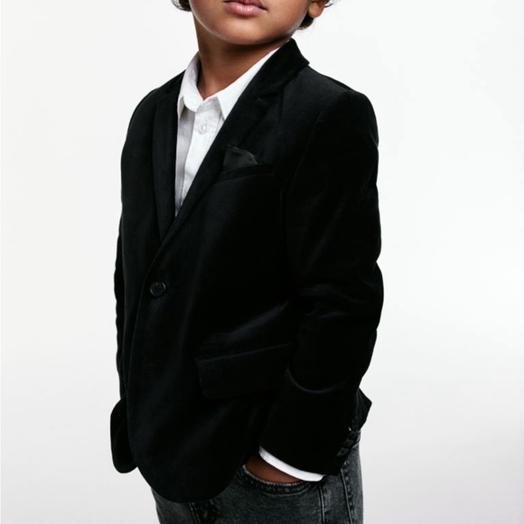 NWT Velvet toddler blazer in burgundy - Picture 2 of 4